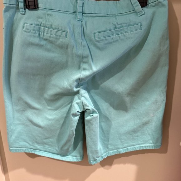 Shorts - Picture 2 of 3